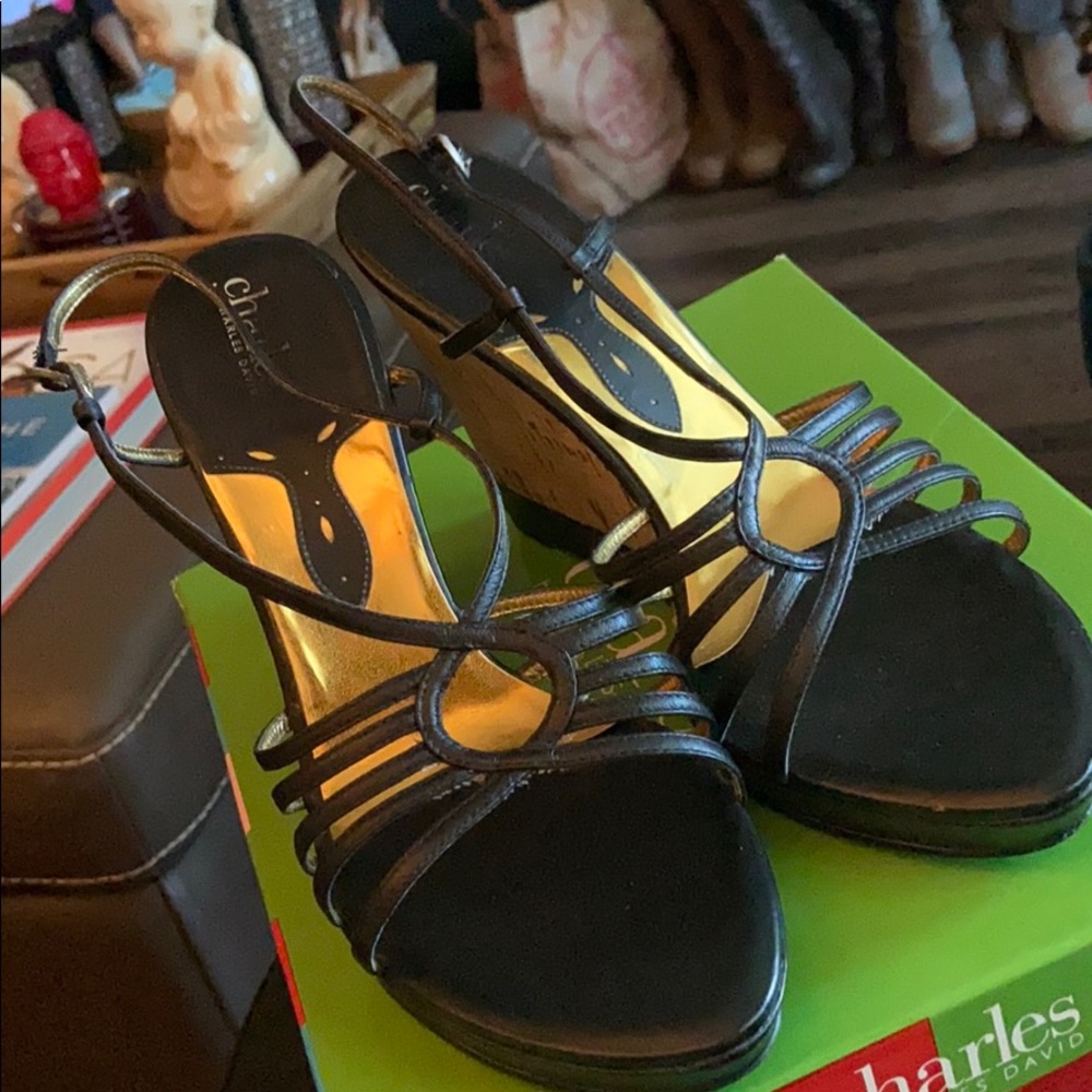 Charles by Charles David Sandal
